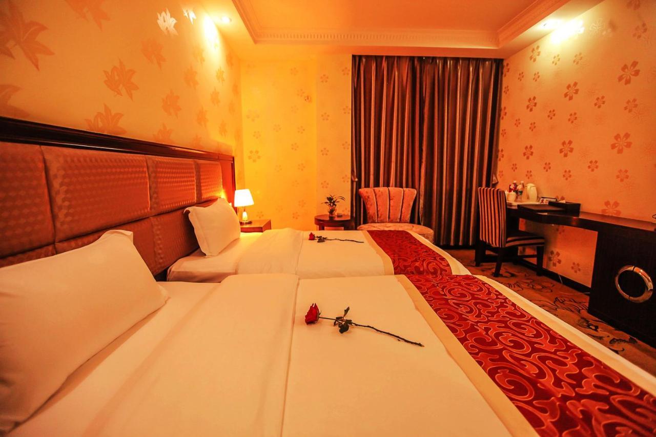 Chengdu Aviation Hotel Exterior photo